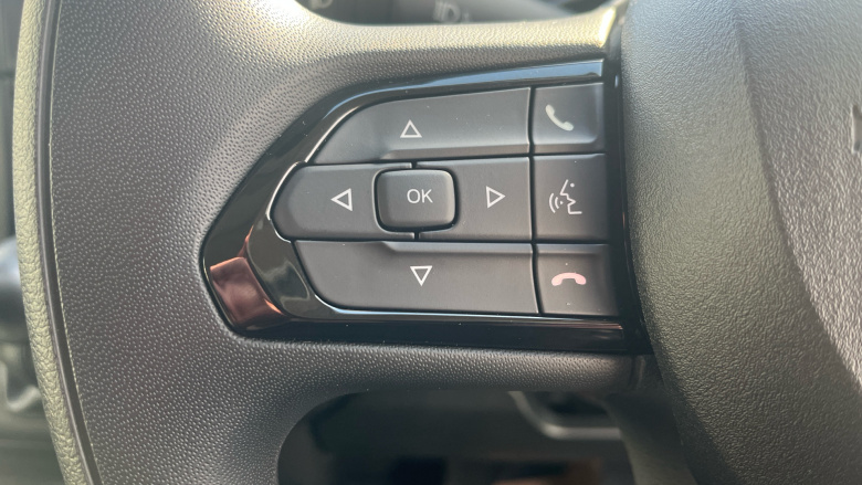 Peugeot Boxer 3500 L2 Diesel 2.2 BlueHDi 140 H1 Van Professional